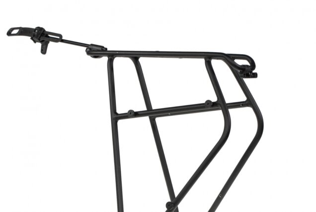 Portaequipajes Ortlieb Quick-Rack XL montado en bicicleta
